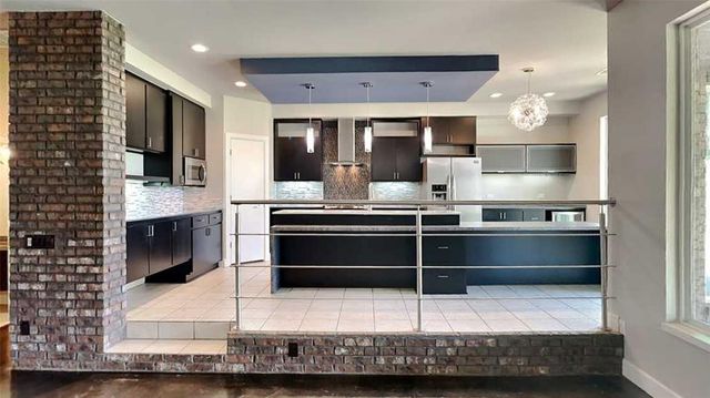 2433 NW 173rd Street, Edmond, OK 73012