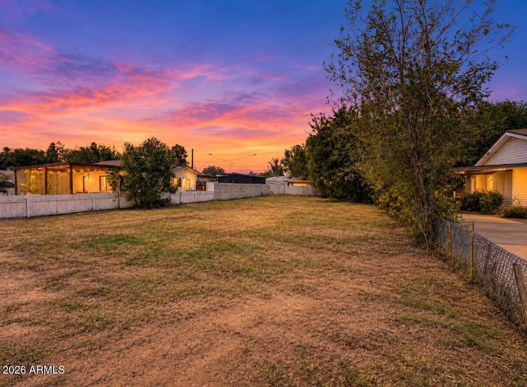 736 E 2nd Street -, Mesa, AZ 85203 — photo 4
