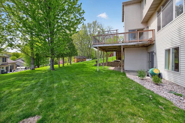 2719 Rocky Creek Lane NE, Rochester, MN 55906