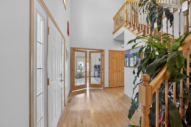 2719 Rocky Creek Lane NE, Rochester, MN 55906