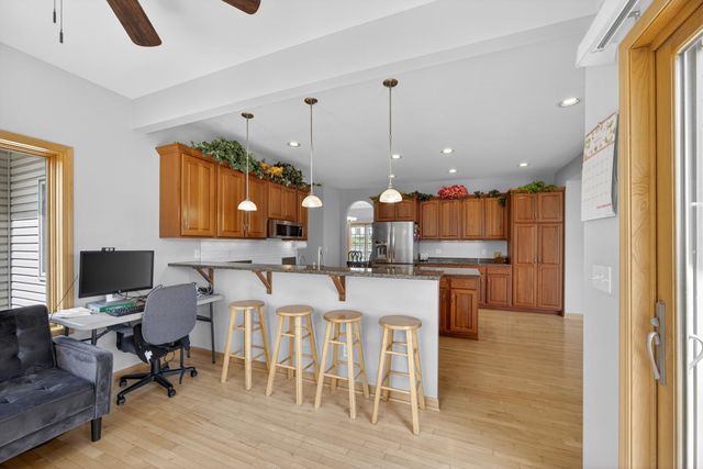 2719 Rocky Creek Lane NE, Rochester, MN 55906