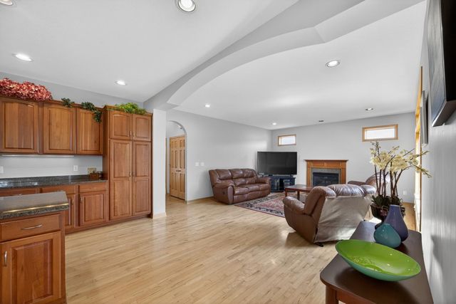 2719 Rocky Creek Lane NE, Rochester, MN 55906
