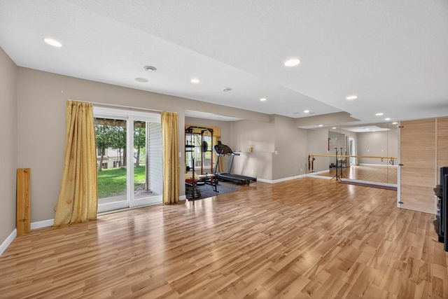 2719 Rocky Creek Lane NE, Rochester, MN 55906