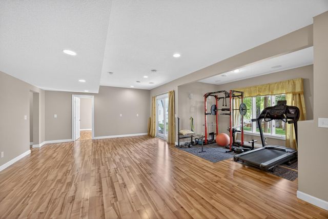 2719 Rocky Creek Lane NE, Rochester, MN 55906