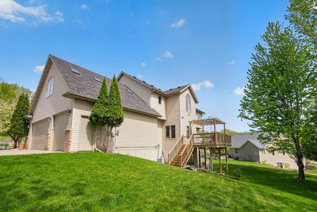 2719 Rocky Creek Lane NE, Rochester, MN 55906