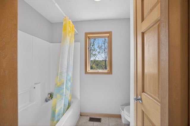 2719 Rocky Creek Lane NE, Rochester, MN 55906