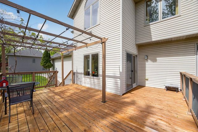 2719 Rocky Creek Lane NE, Rochester, MN 55906