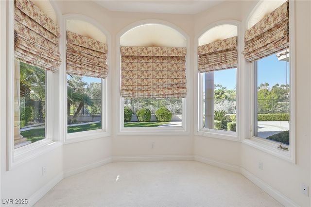 2017 Eagle Trace Way, Las Vegas, NV 89117