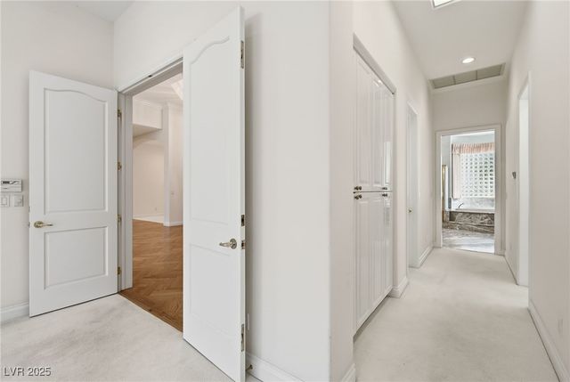 2017 Eagle Trace Way, Las Vegas, NV 89117