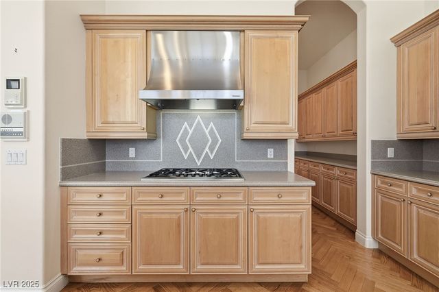 2017 Eagle Trace Way, Las Vegas, NV 89117