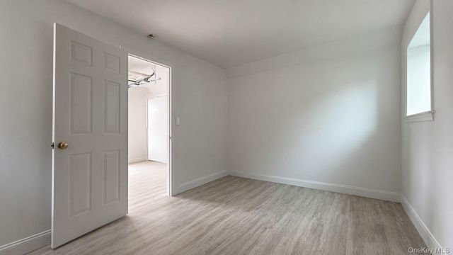 16 Brookside Drive, Huntington, NY 11743