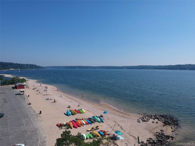 16 Brookside Drive, Huntington, NY 11743