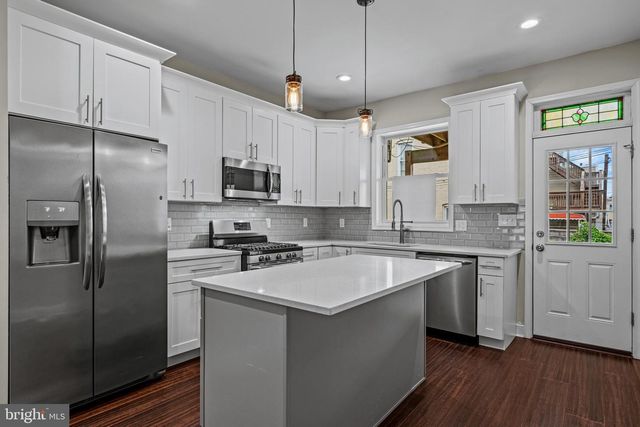 3130 FOSTER AVE, Baltimore, MD 21224