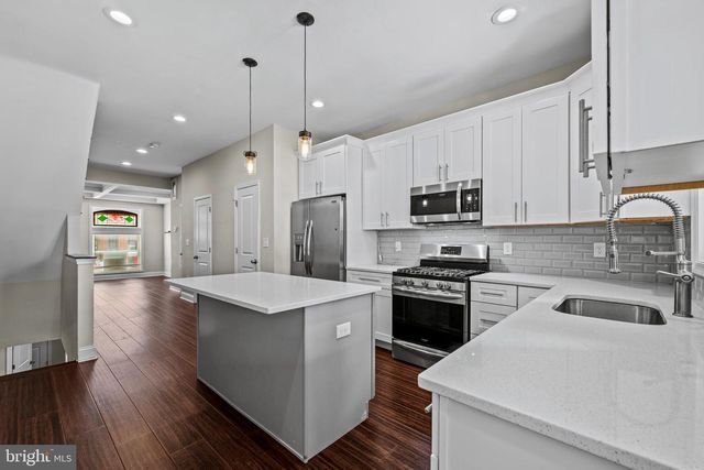 3130 FOSTER AVE, Baltimore, MD 21224