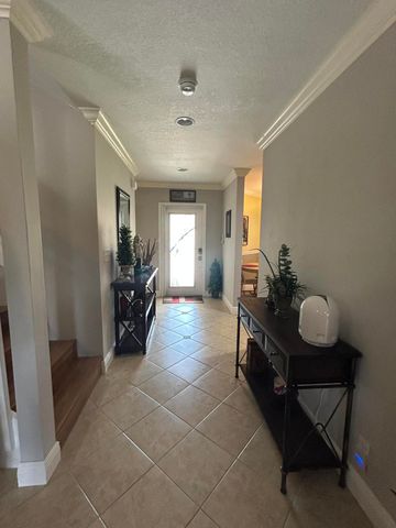 10470 Pelican Drive, Wellington, FL 33414