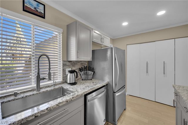 5501 Kettering Place, Las Vegas, NV 89107