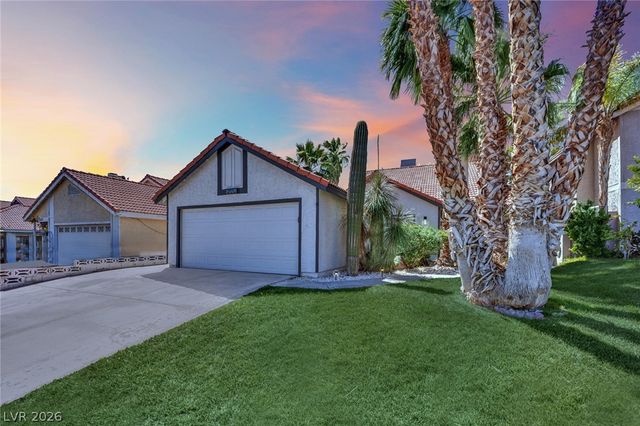 5501 Kettering Place, Las Vegas, NV 89107