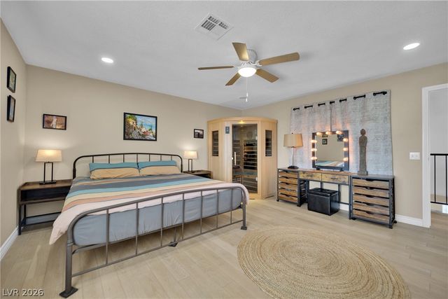 5501 Kettering Place, Las Vegas, NV 89107