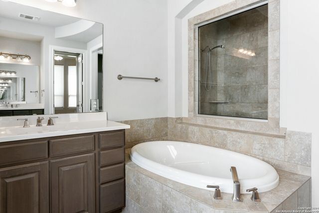 25843 SCENIC ROCK, San Antonio, TX 78255