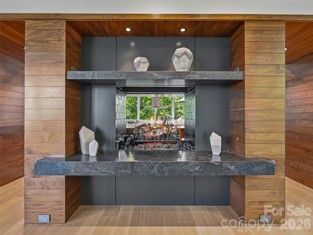 1121 Timberbluff Way, Arden, NC 28704