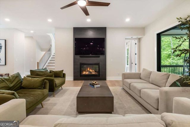 14170 Reserve Manor Lane, Roswell, GA 30075