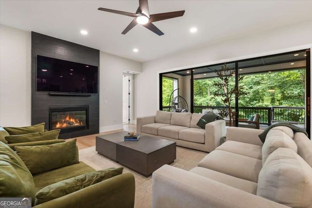 14170 Reserve Manor Lane, Roswell, GA 30075