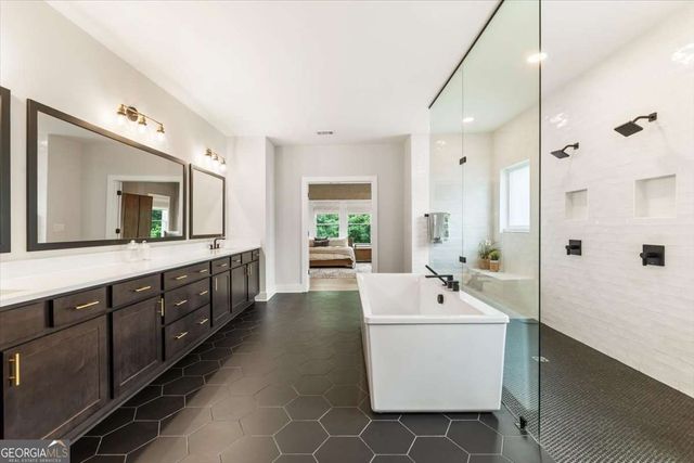 14170 Reserve Manor Lane, Roswell, GA 30075