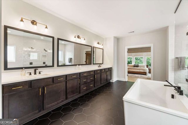 14170 Reserve Manor Lane, Roswell, GA 30075