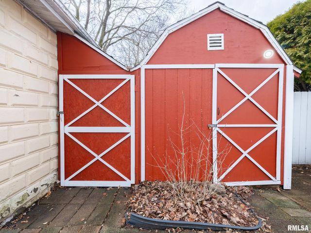 1219 SHERIDAN Road, Peoria, IL 61606