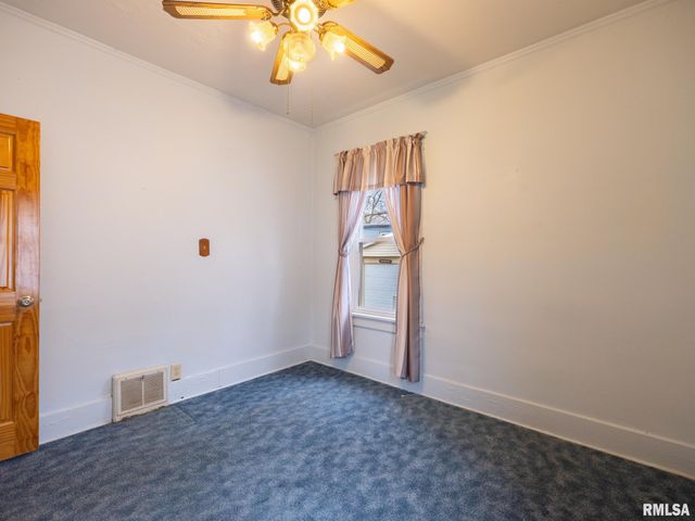 1219 SHERIDAN Road, Peoria, IL 61606