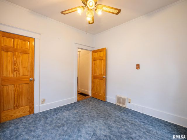 1219 SHERIDAN Road, Peoria, IL 61606