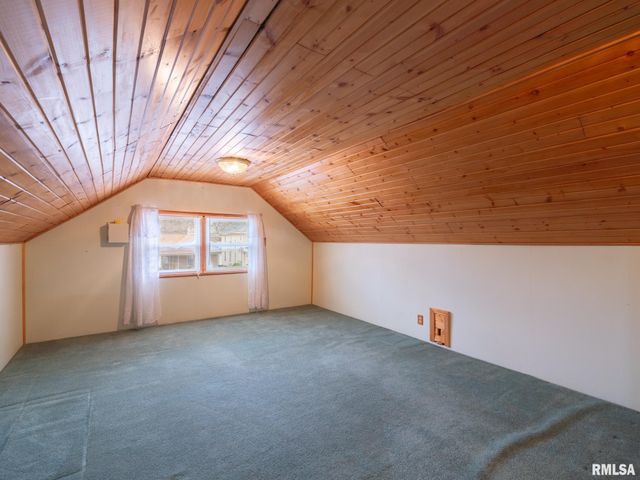 1219 SHERIDAN Road, Peoria, IL 61606