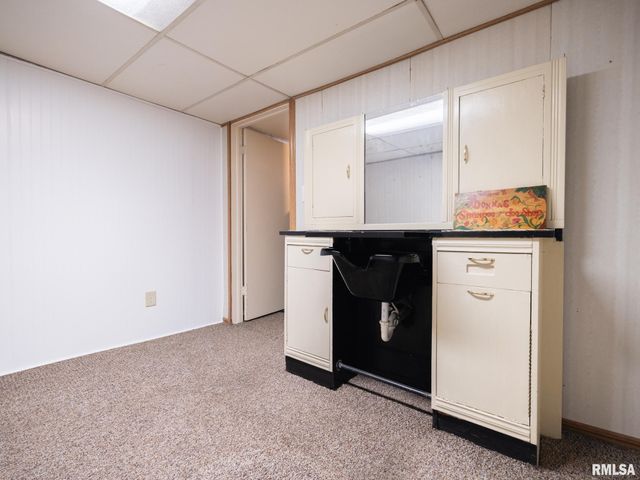 1219 SHERIDAN Road, Peoria, IL 61606