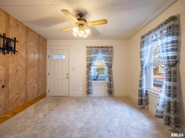 1219 SHERIDAN Road, Peoria, IL 61606