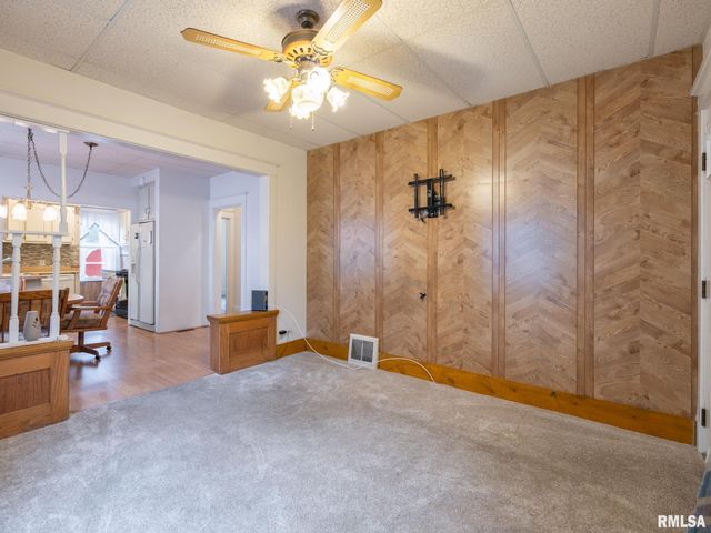 1219 SHERIDAN Road, Peoria, IL 61606