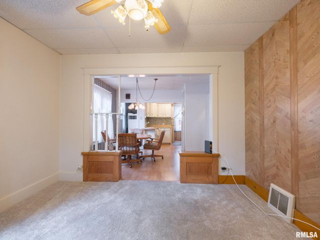 1219 SHERIDAN Road, Peoria, IL 61606