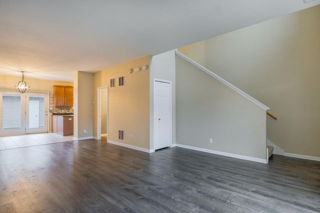 11742 Broadway, Crown Point, IN 46307