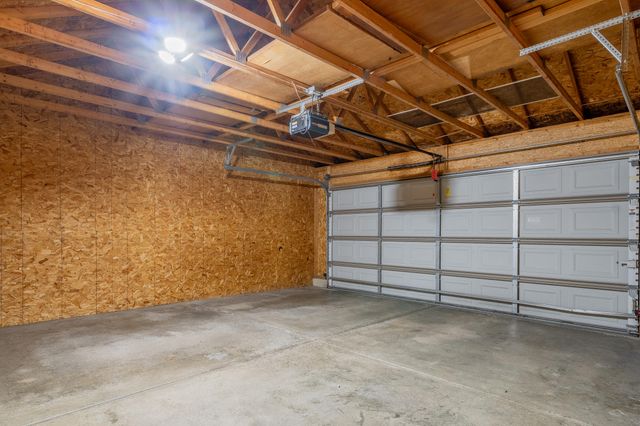 11742 Broadway, Crown Point, IN 46307