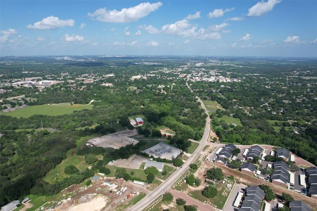 1309 W 2nd Ave, Belton, TX 76513