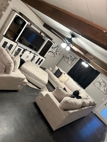 302 Doc Brown, Marvell, AR 72342