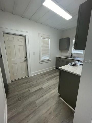 2118 5TH STREET, Sarasota, FL 34237