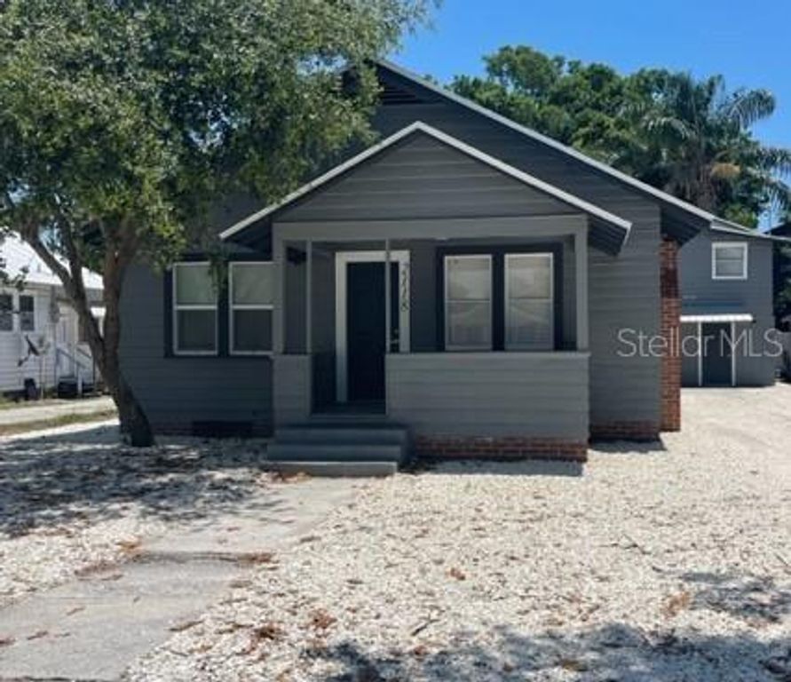 2118 5TH STREET, Sarasota, FL 34237