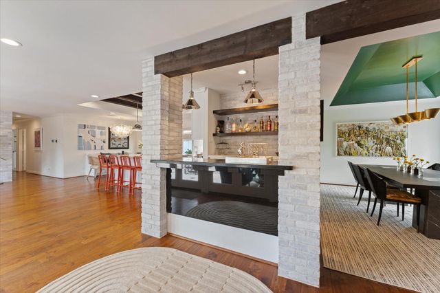 7915 Del Monte Drive, Houston, TX 77063