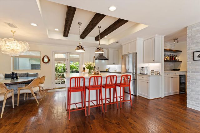 7915 Del Monte Drive, Houston, TX 77063