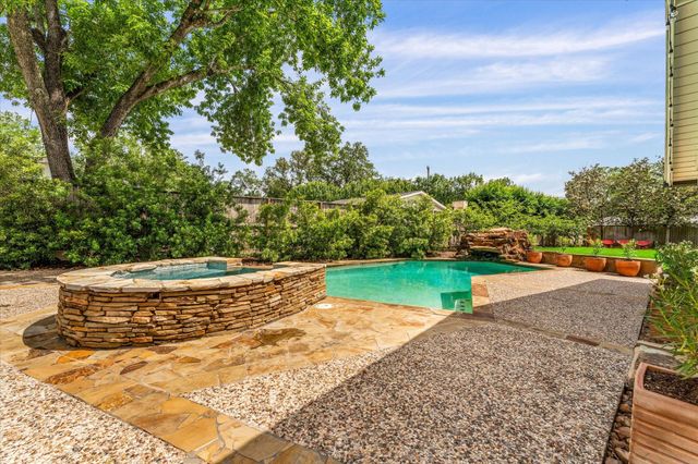 7915 Del Monte Drive, Houston, TX 77063