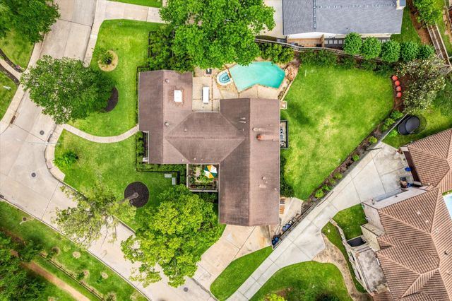 7915 Del Monte Drive, Houston, TX 77063