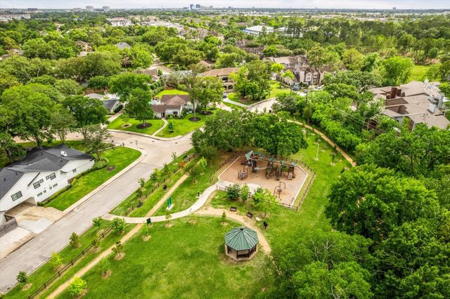 7915 Del Monte Drive, Houston, TX 77063
