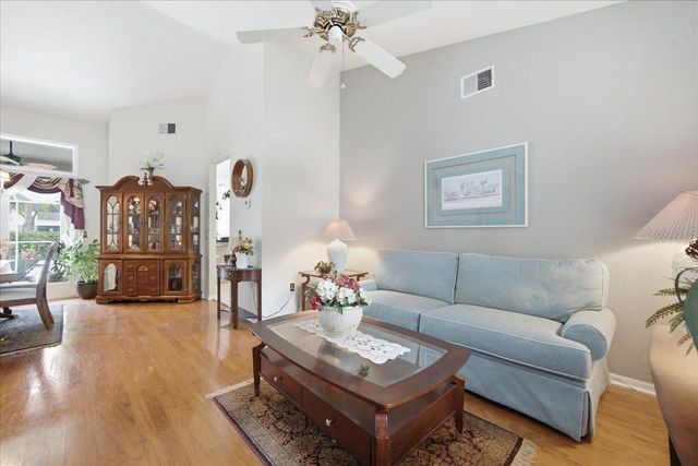 3702 CYPRESS MEADOWS ROAD, Tampa, FL 33624