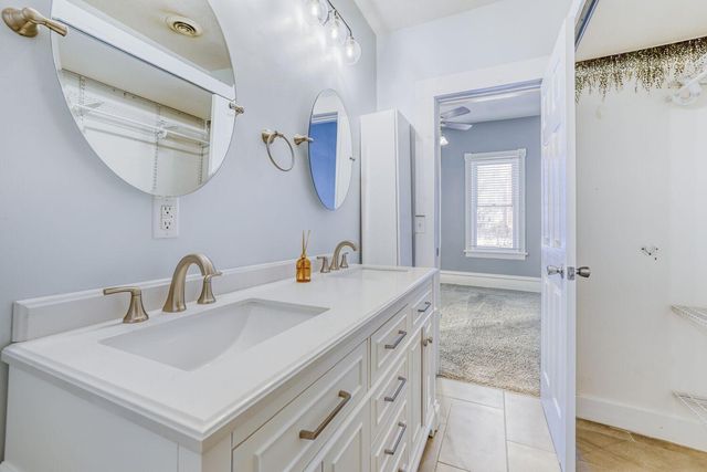 3139 15th Avenue S, Minneapolis, MN 55407