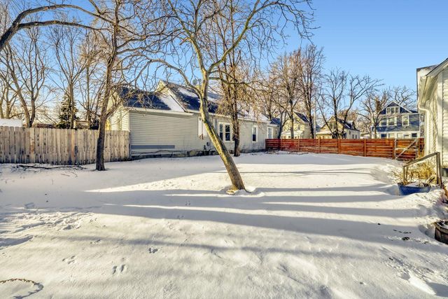 3139 15th Avenue S, Minneapolis, MN 55407